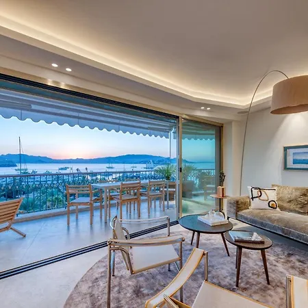 Le Petit Parc Apartment *